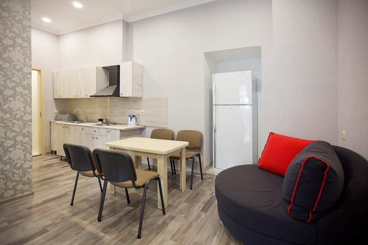 Metekhi Corner Apartments Tbilisi Exterior photo